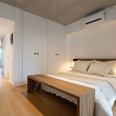 Rent of a modern and quiet 2-room apartment, Buenos Aires, Recoleta, Argentina